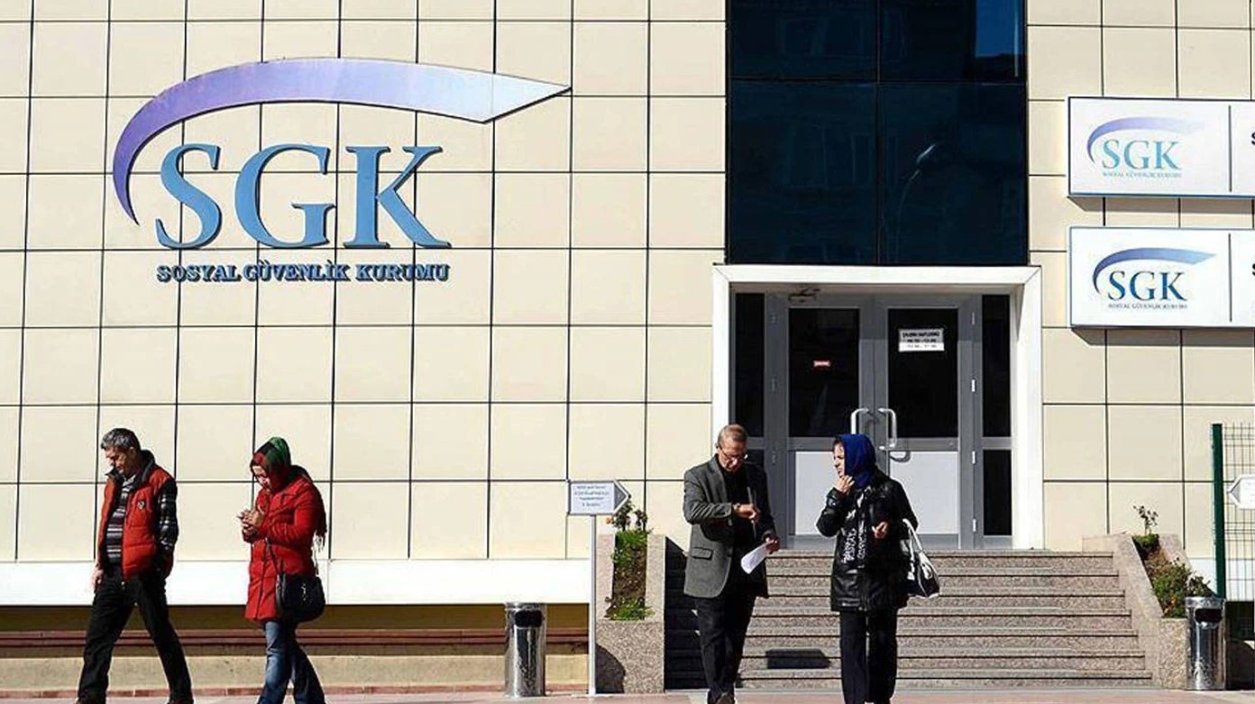 Emeklilik iptali iddialarına SGK’dan net yanıt geldi