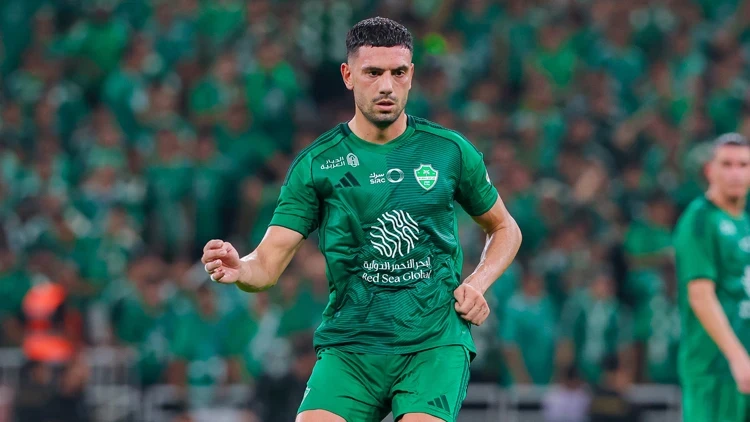 Merih Demiral'dan anlamlı hareket