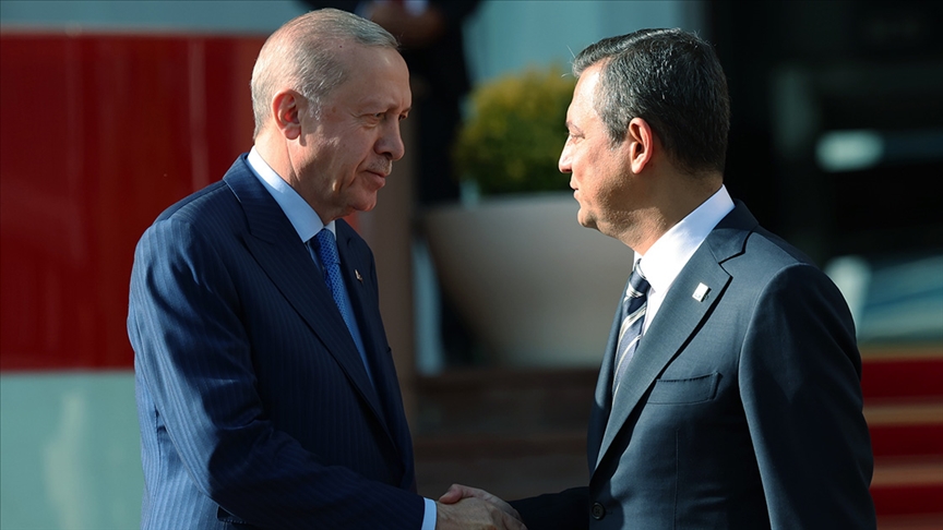 CHP kurultayı tartışması: Özel’den Erdoğan’a çağrı