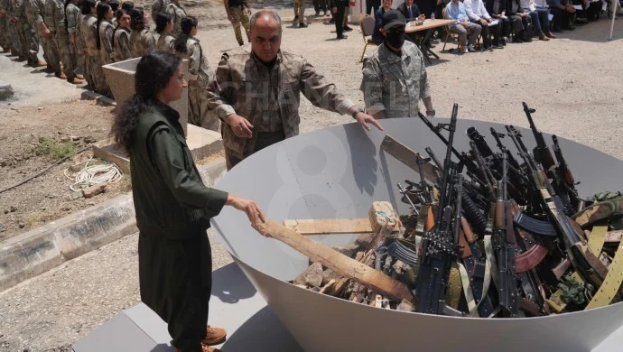 Çerçeve yasa çalışması PKK üyeleri için seçenekleri taşıdı