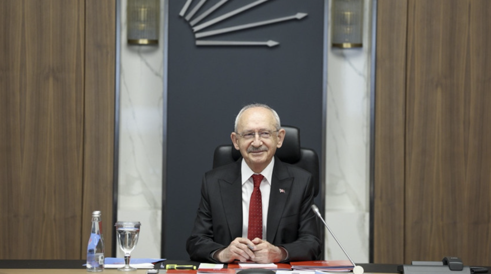 Yedi ilde daha CHP il başkanları için fesih kararı geldi