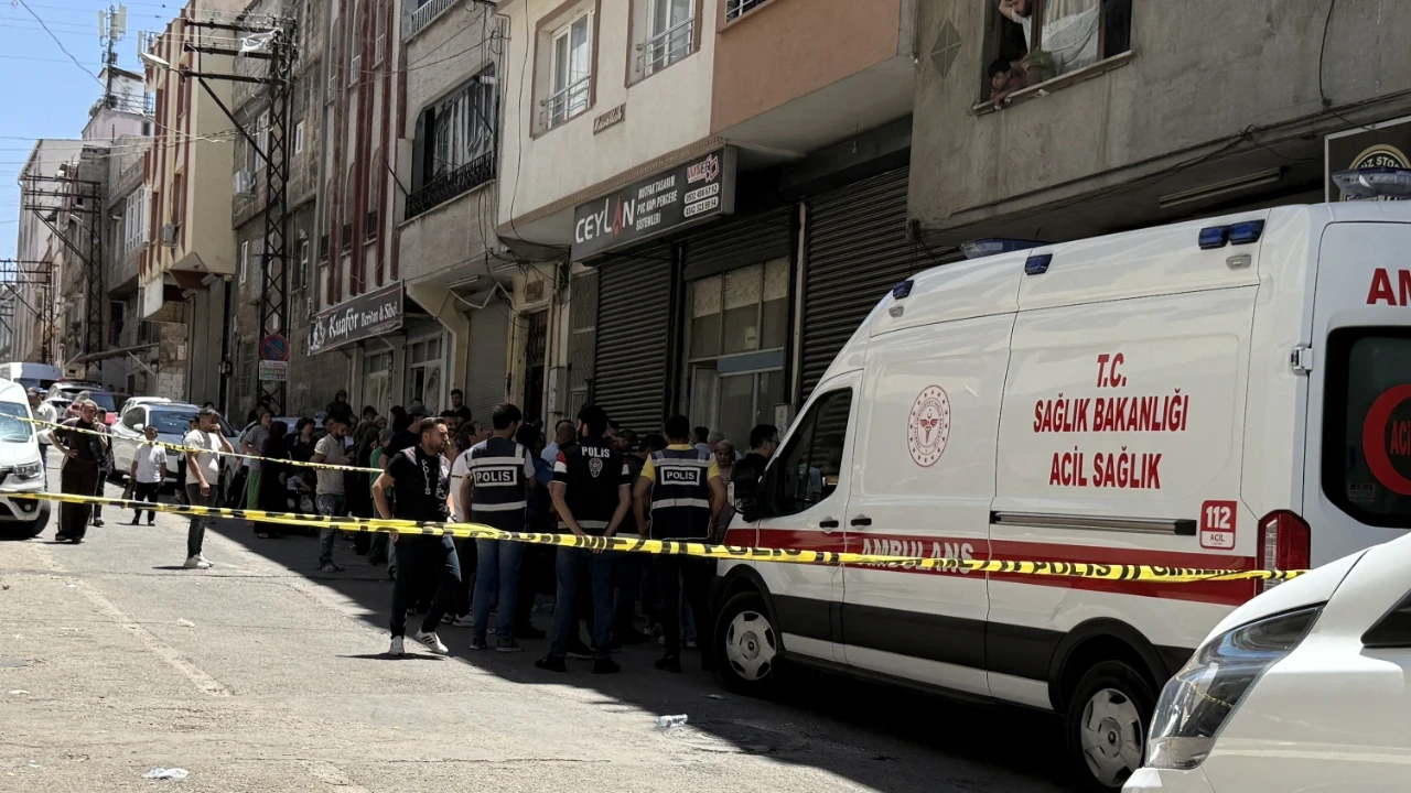 Cezaevinden izinli çıkan hükümlü eski eşini öldürdü