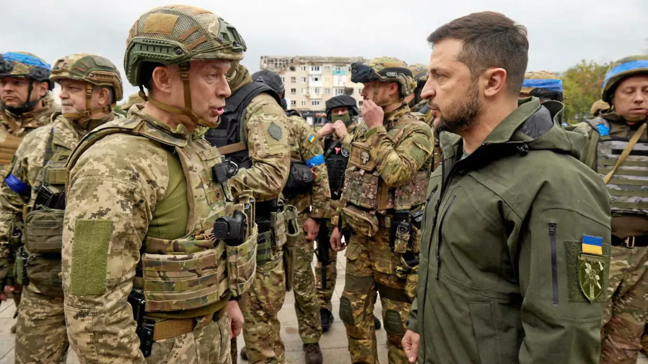 Zelenskiy’den ordu yönetiminde değişim: Genelkurmay Başkanı Sırskiy görevden alındı