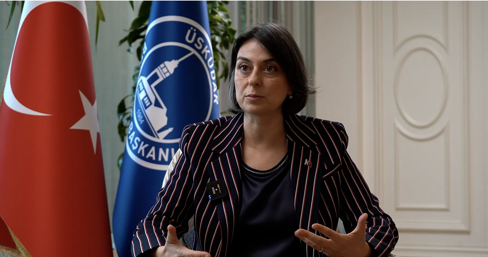 إيقاف رئيسة بلدية أوسكودار عن العمل بقرار من وزارة الداخلية