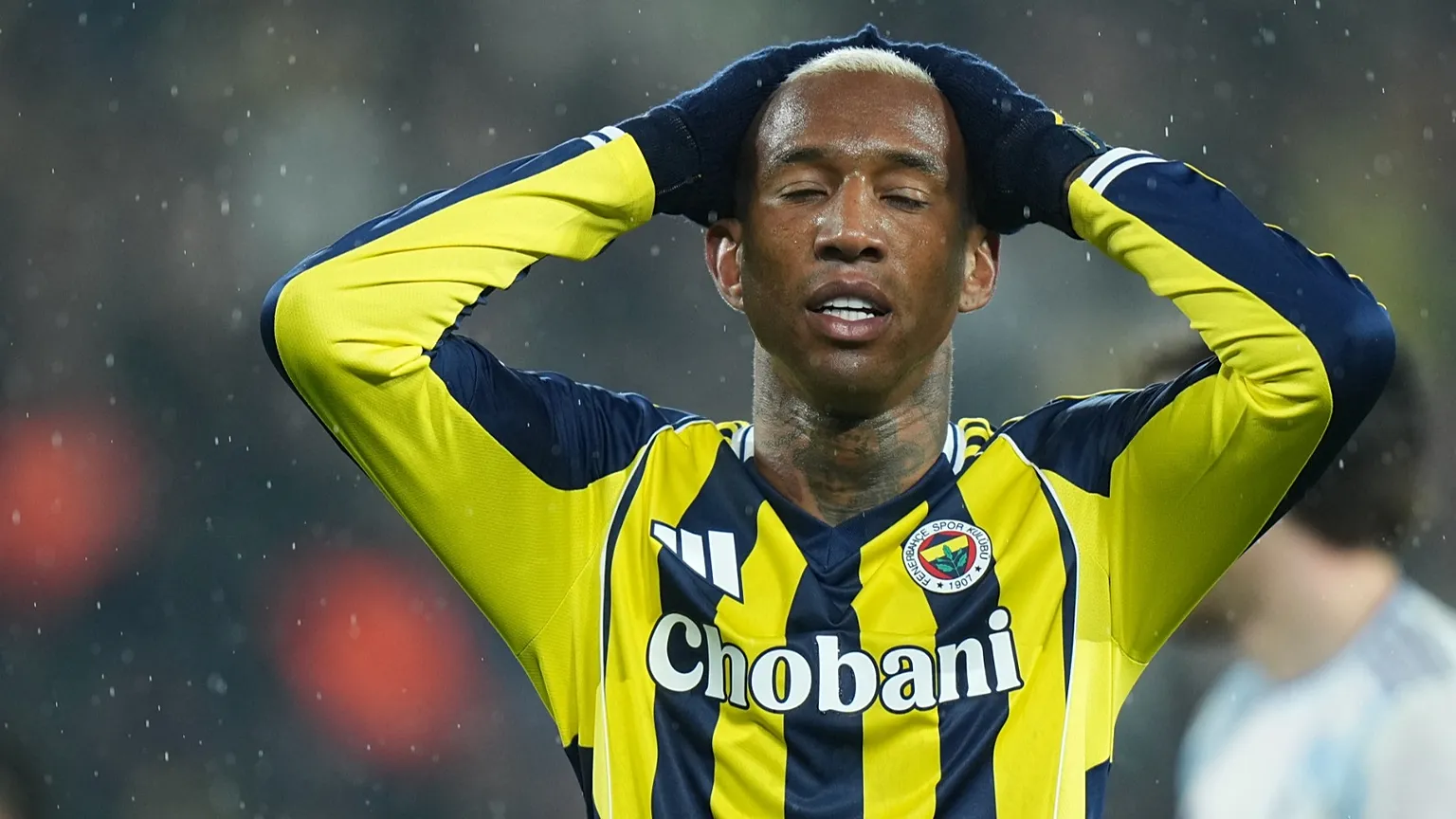 Fenerbahçe Süper Lig'e puansız başladı