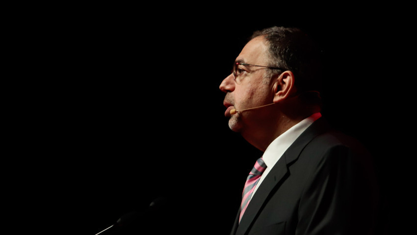 Daron Acemoğlu, Nature'a yazdı: İşçi dostu yapay zeka için 3 temel politika