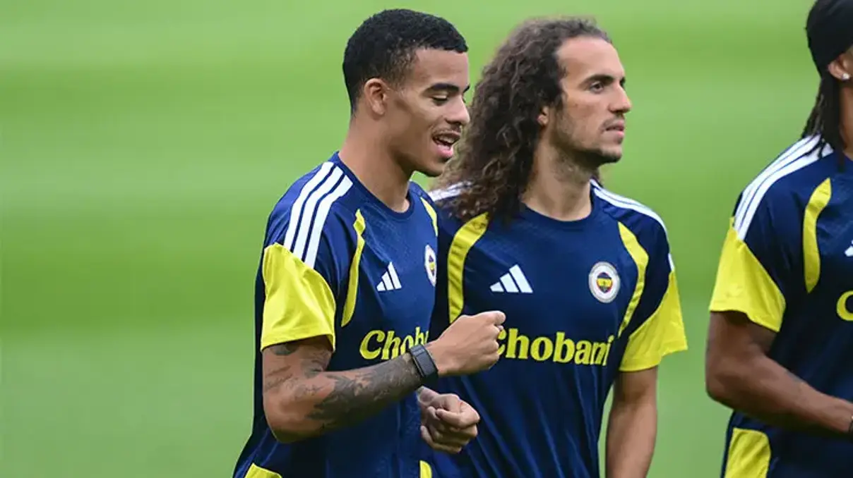 UEFA, Fenerbahçe ve iki oyunucusu hakkında disiplin süreci başlattı