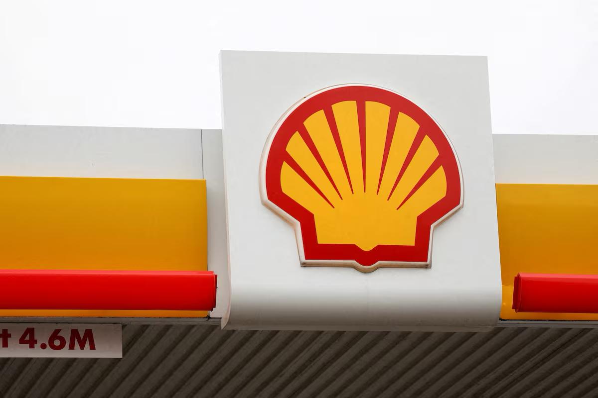 Ghana oil talks bring Shell, Chevron to deepwater block