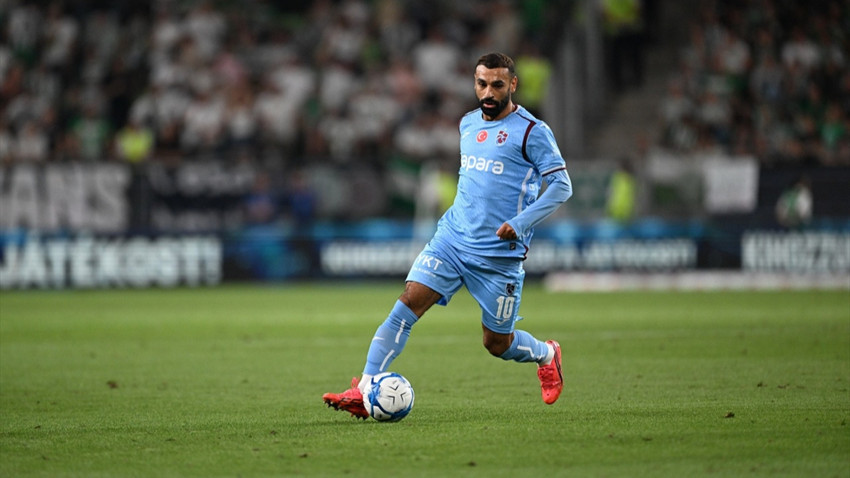 18 kulüp 202 futbolcuyla sözleşme imzaladı: İşte Süper Lig'de yapılan tüm transferler
