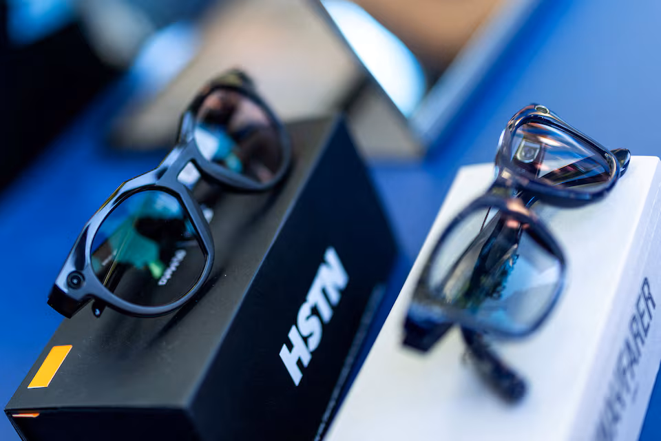 AI devices face privacy test as smart glasses gain users