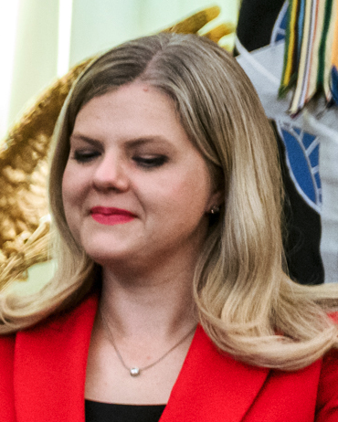 FDA nominee Overton faces Senate fight over vaccine role