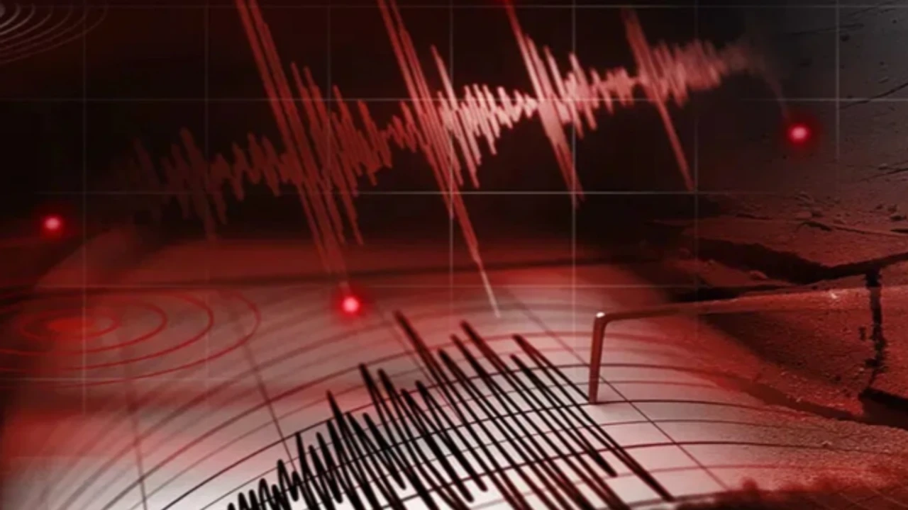 Şanlıurfa'da 5.5'lik Deprem: Çevre İlleri de Salladı
