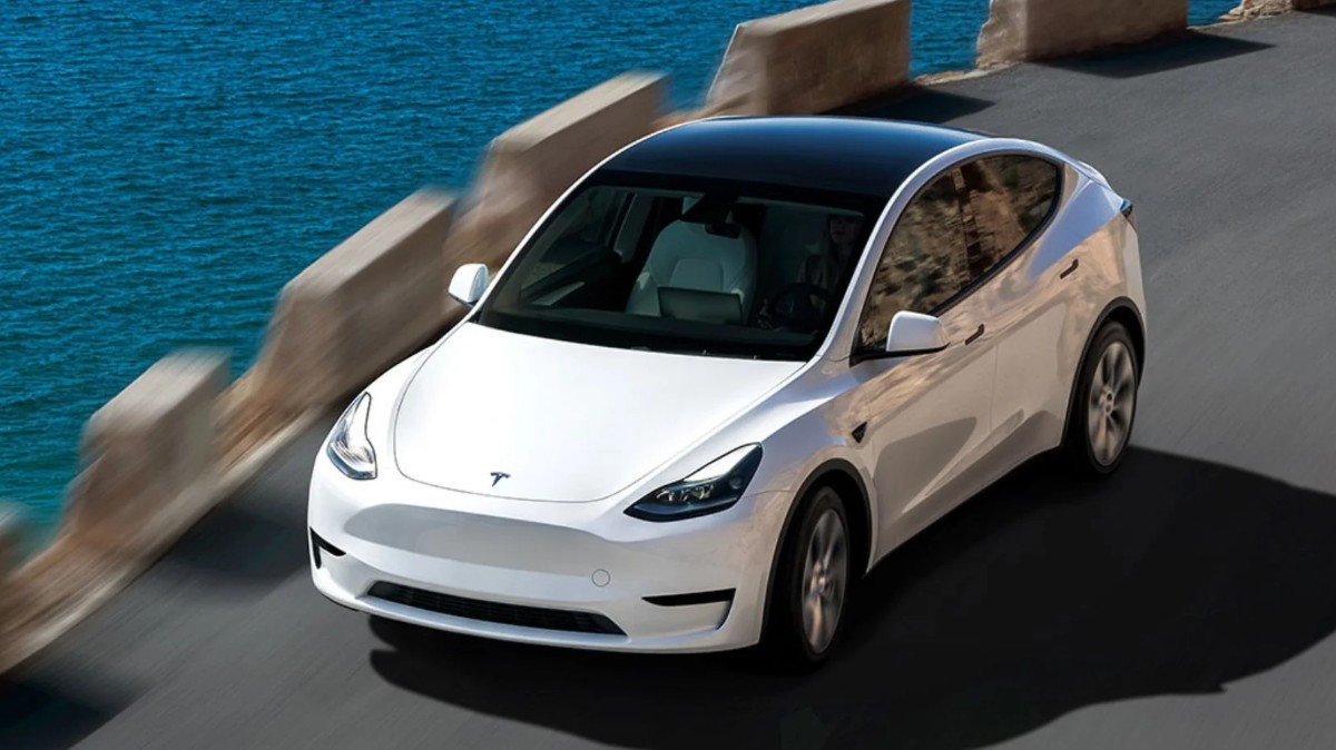 Tesla, Türkiye'deki Yetkisiz FSD Erişimlerini Kapattı