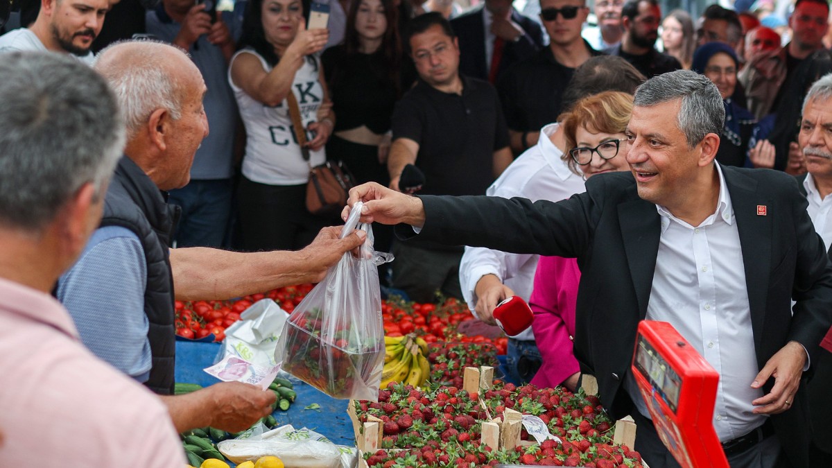 Özgür Özel'den strateji değişikliği
