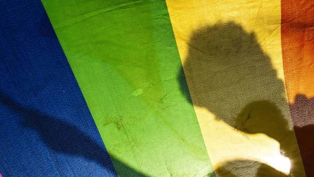 İHD ve LGBTİ+ örgütlerinin hesaplarına erişim engeli