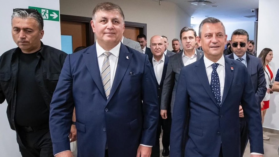 Cemil Tugay: Yeni parti kurulursa orada olacağım