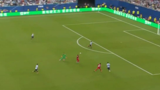 Muslera'nın iki büyük hatası Uruguay'a beraberliği getirdi