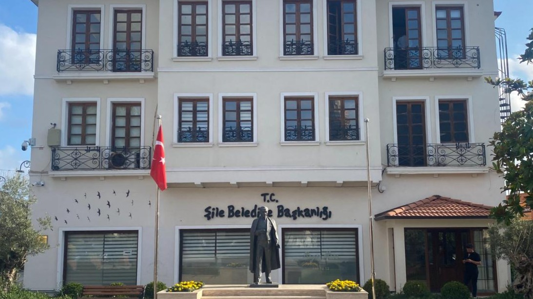 Şile Belediyesi'ne üçüncü dalga operasyon: 16 gözaltı