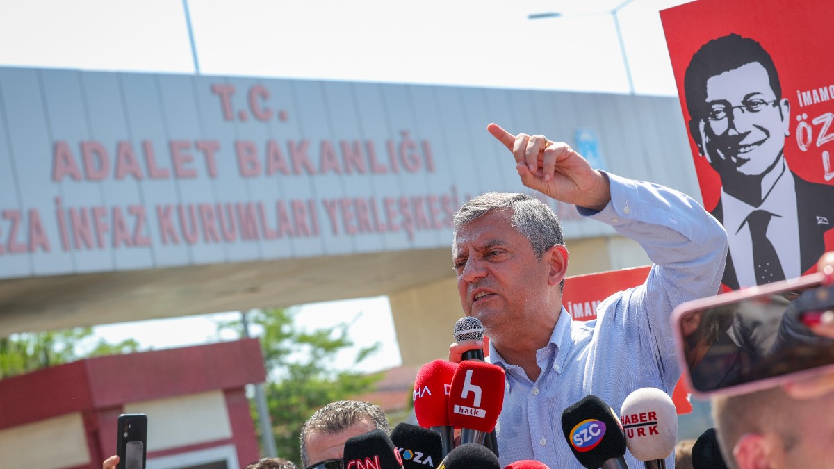CHP lideri Özgür Özel: "Hangimizin Cumhurbaşkanı olacağının önemi yok"