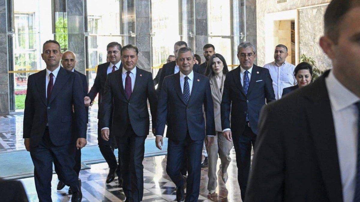Yeni Parti'nin yol haritası: Kuruluş süreci, hedefleri ve merak edilenler