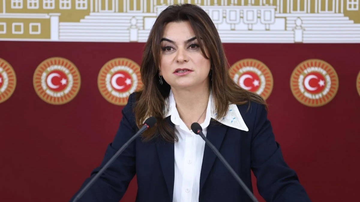 DEM Parti’den çerçeve yasa açıklaması: “Yeni başlangıcın ilk adımı olmalı”