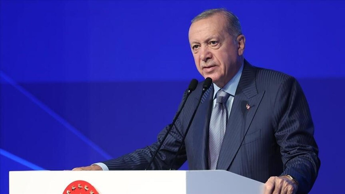 Erdoğan: Depremi kullanarak fırsatçılık yapanlar adalete hesap veriyor