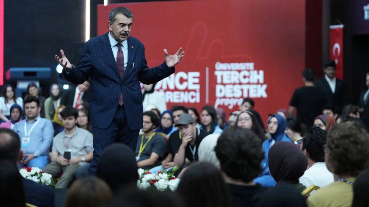 Bakan Tekin’den YKS ve müfredat açıklaması
