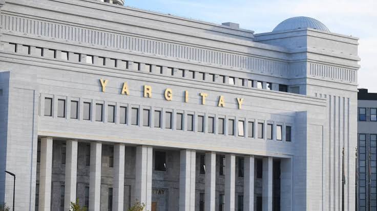 Yargıtay'dan sosyal medya paylaşımları için emsal hapis kararı