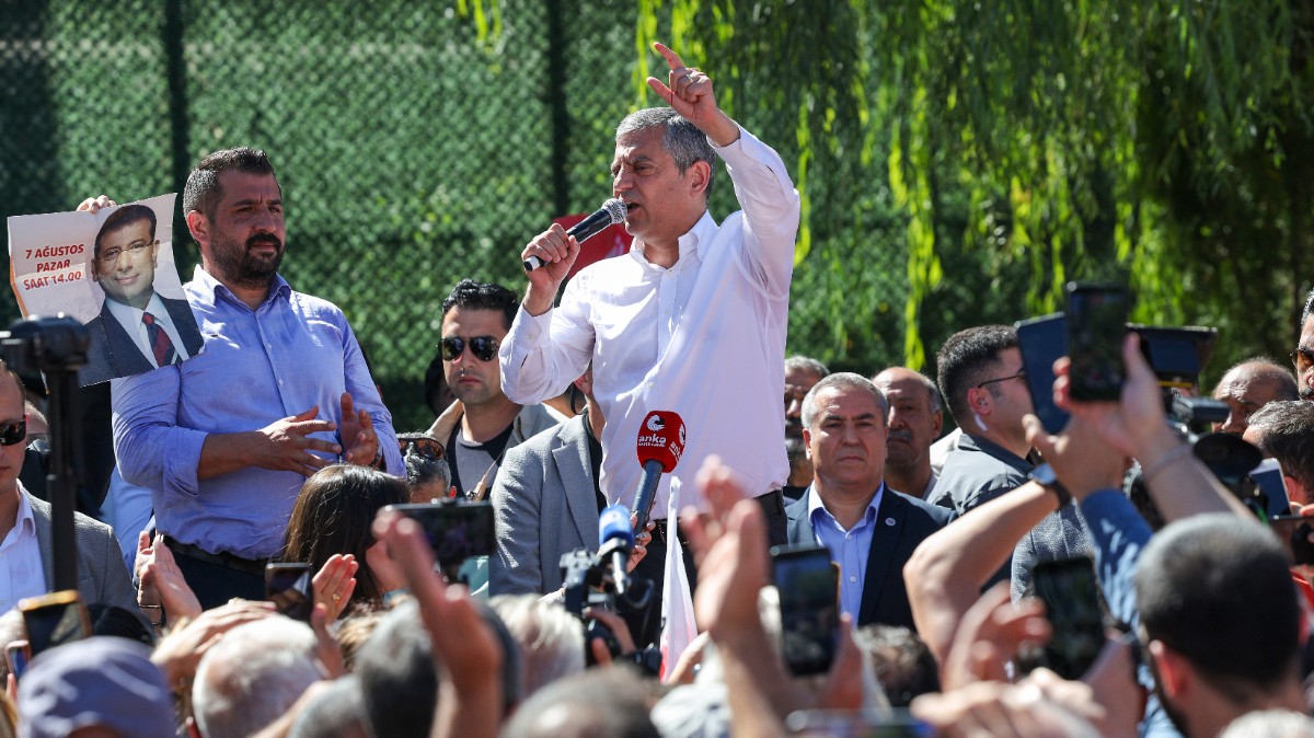 Özel'den Vergi Tepkisi