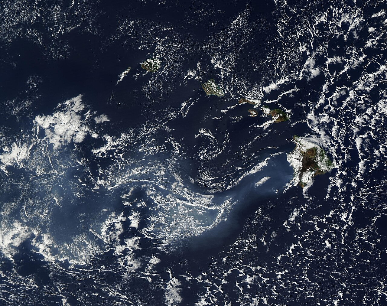 Kilauea Erupts, Spewing Ash and Lava