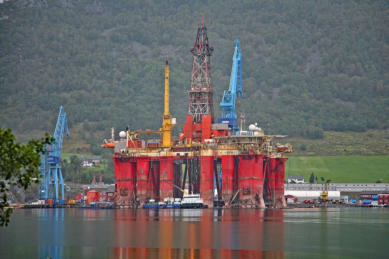 Oil Prices Surge After Israeli Strike on Iran Gas Field