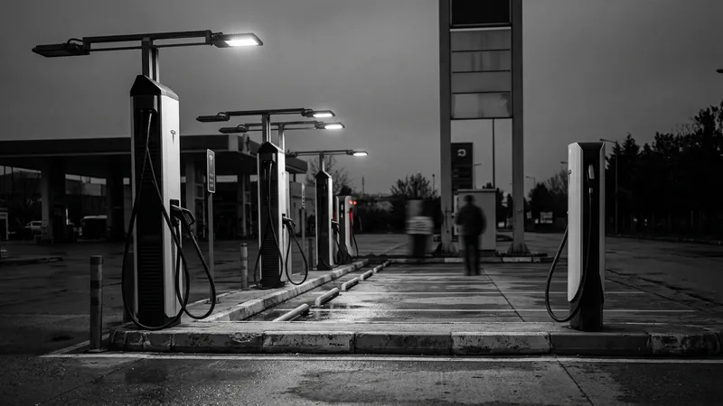 Tesla Türkiye'deki Hızlı Şarj Ağı Yatırımlarını Genişletiyor