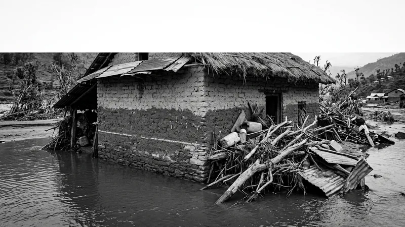 Nepal Floods: Death Toll Reaches 750 Amid Rescue Operations