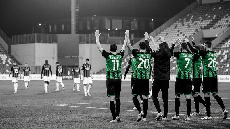 Sassuolo, 10 kişi kalan Milan’ı 2-0 mağlup etti