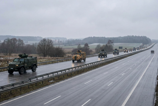 U.S. Deploys 5,000 Troops to Poland