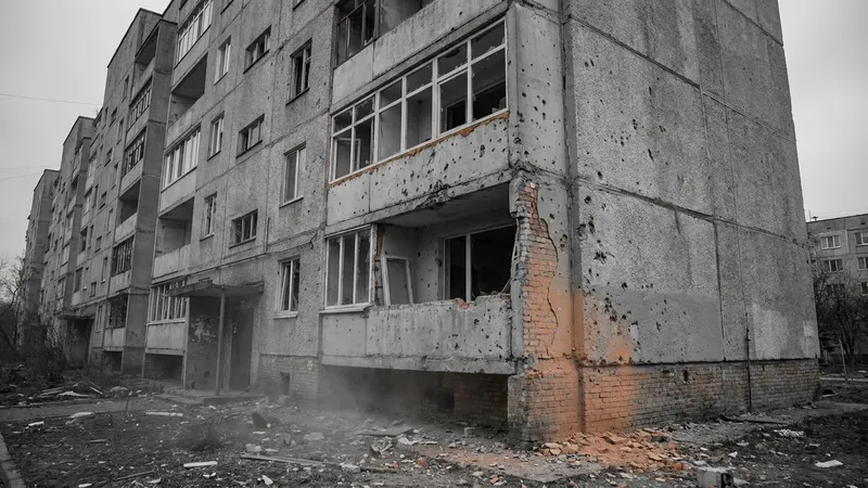Rus İHA'ları Türk gemisini ve Romanya'da binayı vurdu