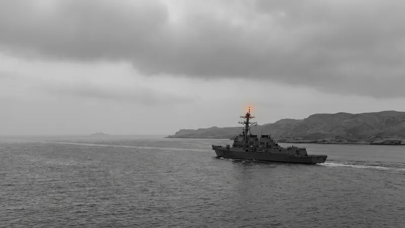 US Strikes Iranian Vessels Amid Gulf Escalation
