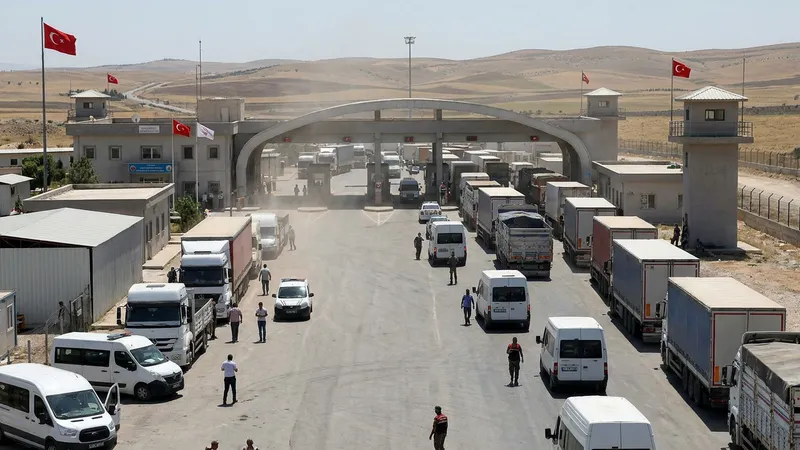 Turkey hosts Syria-Hezbollah talks to cool border tensions