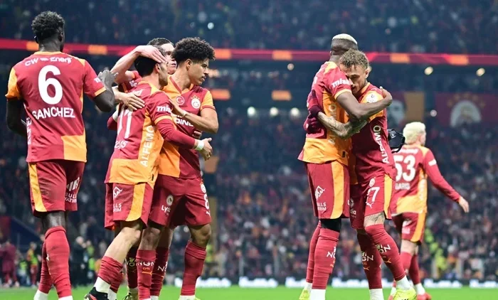 Galatasaray Liderliğini Sürdürdü: Puan Farkı 7