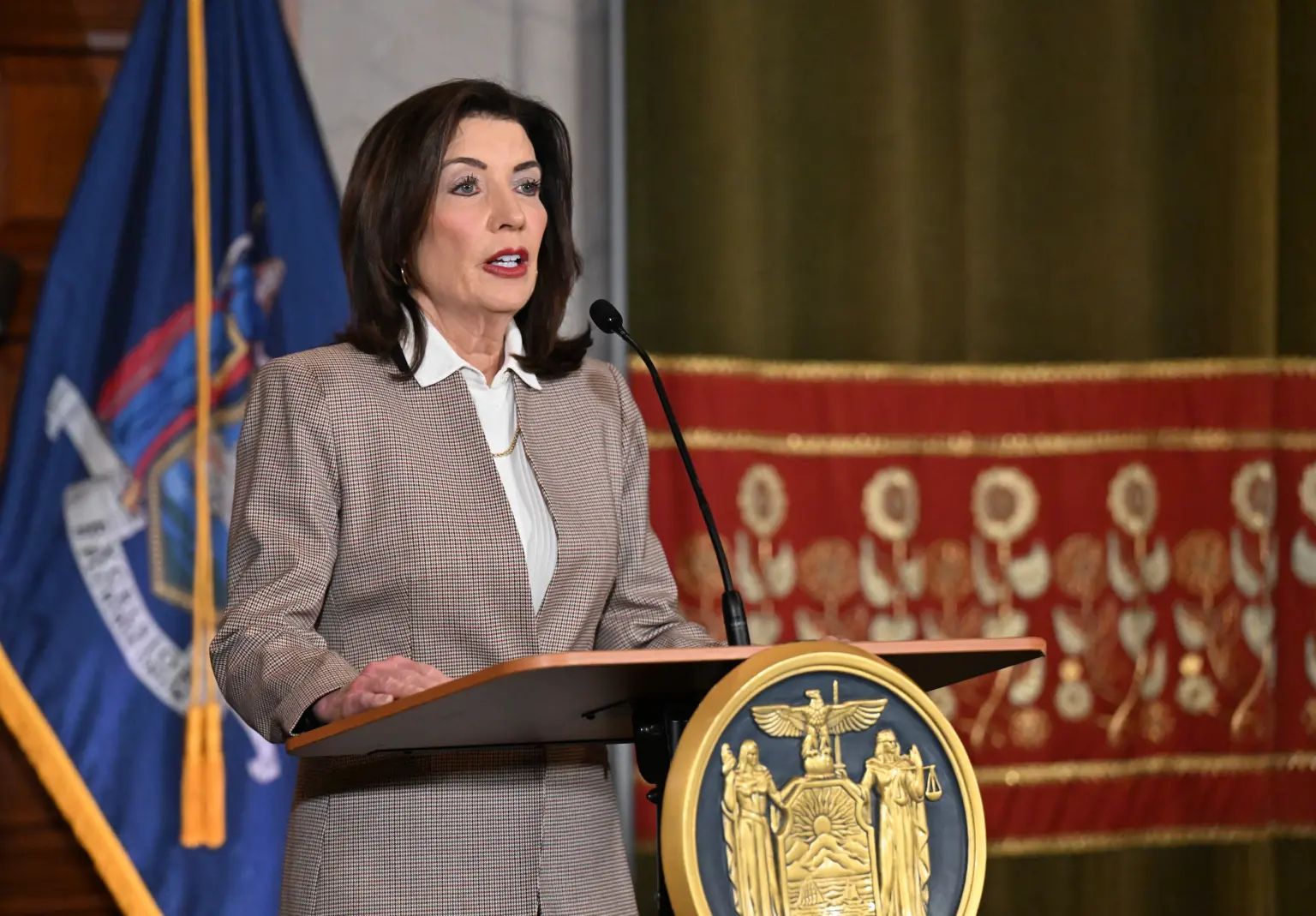 New York'ta Medicaid Skandalı: Milyarlarca Dolarlık İsraf