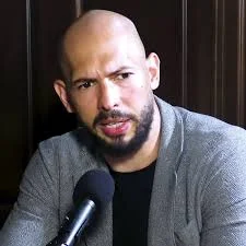 Andrew Tate Hakkındaki Cinsel İstismar Dosyası İngiltere’de Yeniden Açıldı