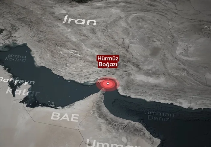 İran, Hürmüz Boğazı'nı tekrar kapattı: Gemilere sert müdahale