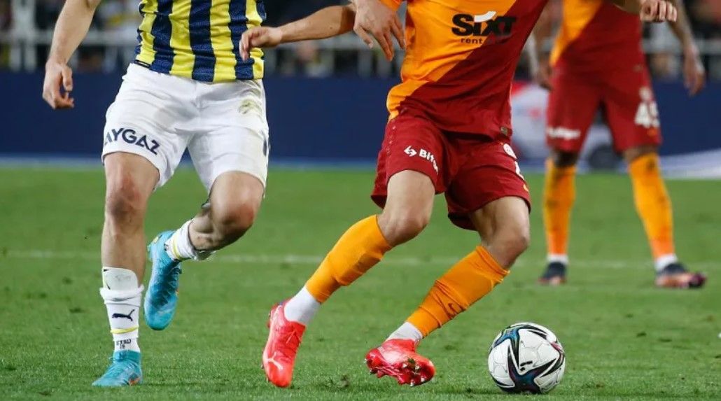Galatasaray-Fenerbahçe derbisi için tarih belli oldu