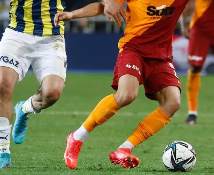 Galatasaray-Fenerbahçe derbisi için tarih belli oldu