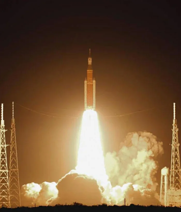 Artemis II Ay'ın gizemli yüzünü canlı yayınlayacak