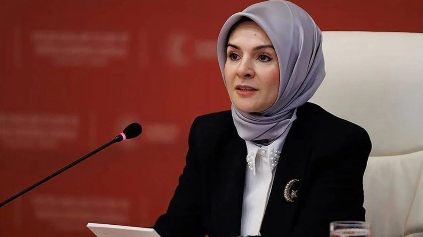 Yeni yasa: Sosyal medya ve doğum izni sil baştan