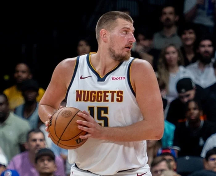 Jokic şov yaptı, Denver zorlu maçı son nefeste kazandı