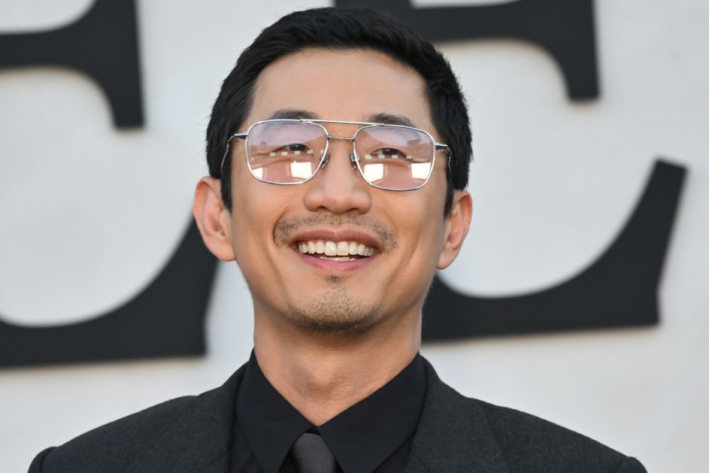X-Men senaryosu için Lee Sung Jin ile görüşülüyor
