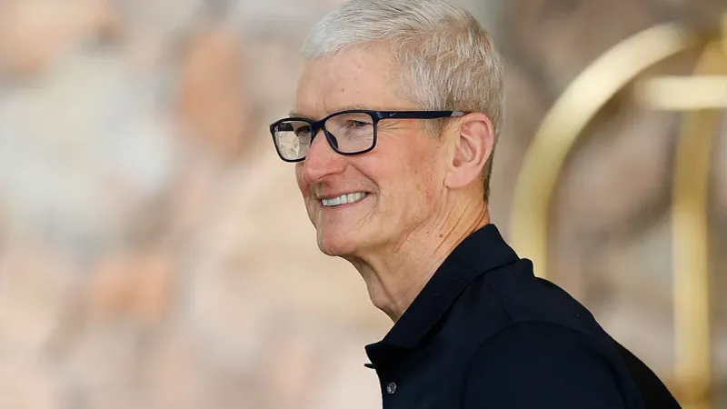 Apple'ın akıllı gözlük planları: Dört prototip masada
