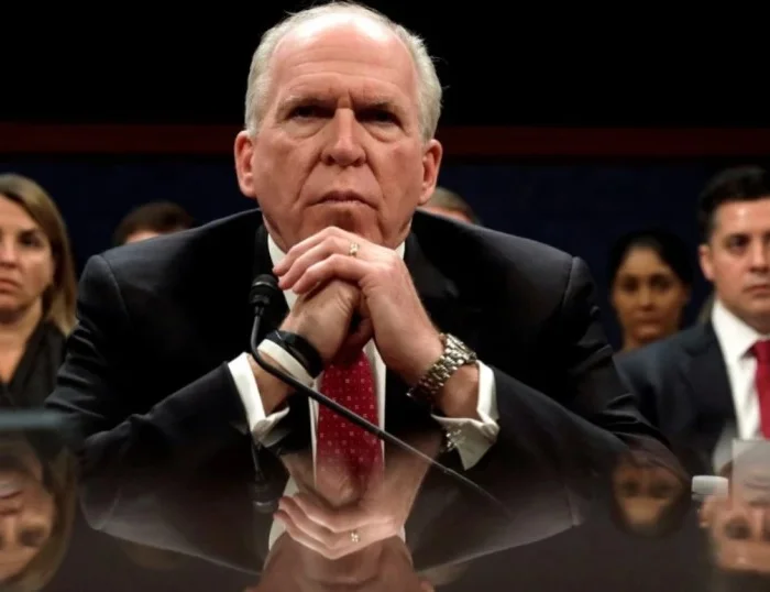 Trump'a karşı Anayasal hamle: Brennan'dan sert uyarı
